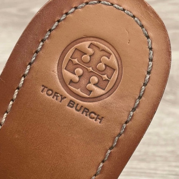 Tory Burch Davy laser cut thong sandal Black Patent Leather size 8 - Picture 3 of 9
